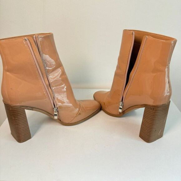 Glamorous- Beige Block Heel Boot in Patent - Picture 3 of 6
